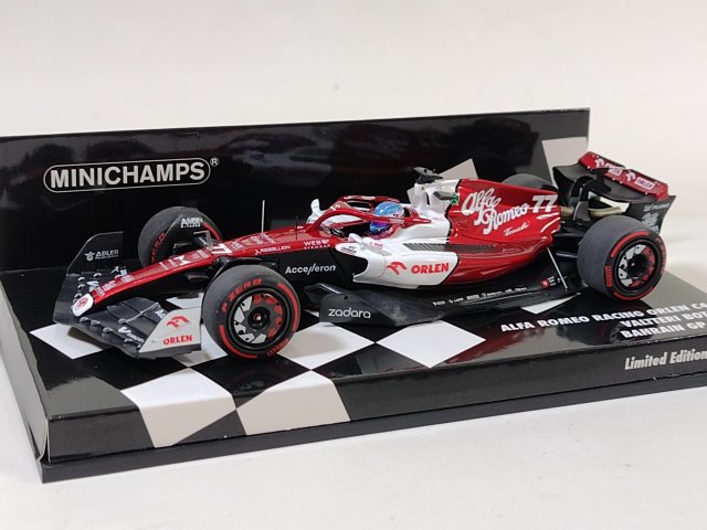 MINICHAMPS