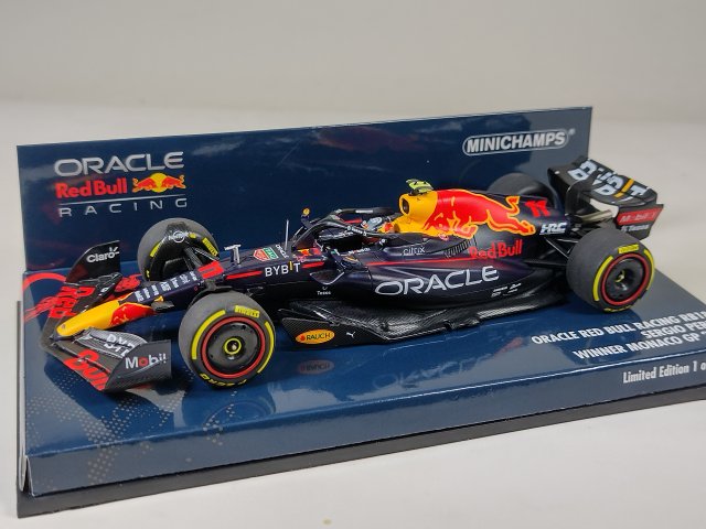 MINICHAMPS