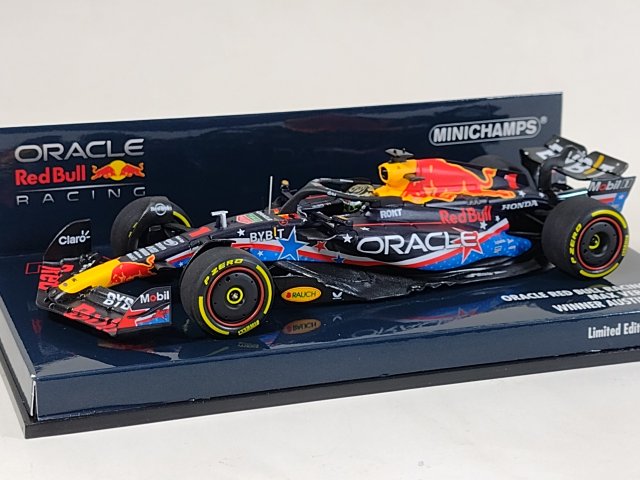 MINICHAMPS